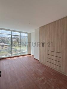 CALACOTO CALLE 22 , Calacoto, La Paz 00001, Bolivia