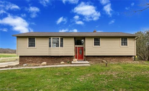 9535 Daniels Road, Seville, Ohio 44273, USA