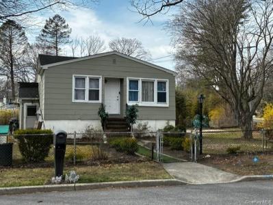 99 Central Avenue, Port Jefferson, NY 11776, USA