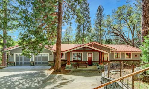 464 Monroe Street, Nevada City, California 95959, USA