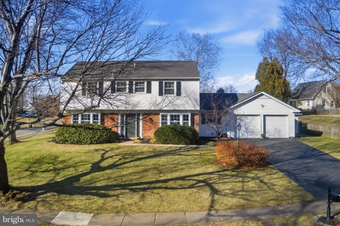 12824 Melville Lane, Fairfax, Virginia 22033, Stati Uniti