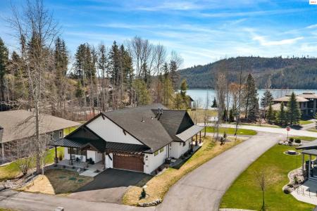 403 Slaveck, Dover, Idaho 83825, USA