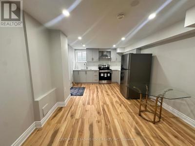 825 CORBETTS ROAD, Oshawa (pinecrest), Ontario L1K 1Z1, Canadá