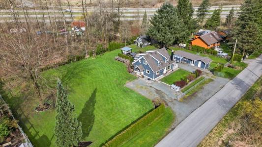 10421 S POPKUM ROAD, Rosedale, British Columbia V0X 1X1, Canada