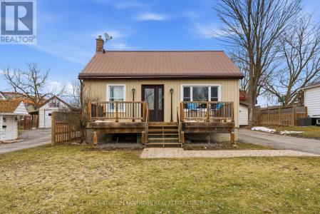 29 VALLEYVIEW CRESCENT, Belleville (belleville Ward), Ontario K8P 3E9, Canada