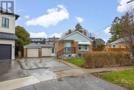 8 KILPATRICK PLACE, Toronto (wexford-maryvale), Ontario M1R 2A8, Canada