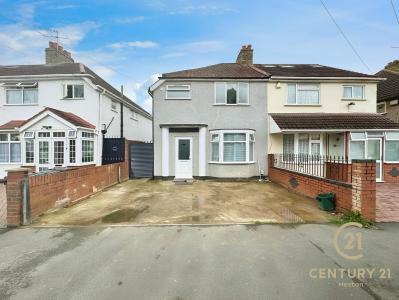 45, Walnut Tree Road, HOUNSLOW, United Kingdom