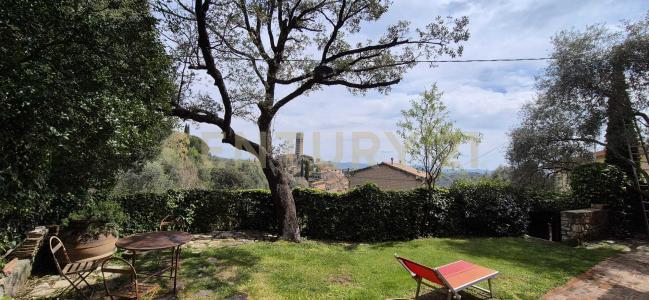 via dei mille, Magliano In Toscana, Toscana 58051, Italie