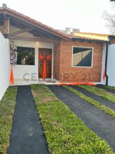 Quiindy casi Lima , Villa Elisa, Central 00001, Paraguay