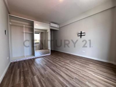 Condom. green Lux 4to anillo entre Roca y Coronado y Centenario , Centro, Santa Cruz 0000, Bolivia