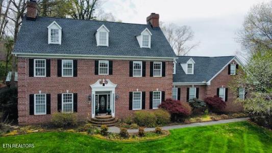 6908 Tallywood Circle, Knoxville, Tennessee 37918, USA