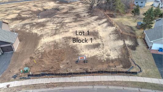 Lot 1 Block 1 34th Avenue SW, Cambridge, مينيسوتا 55008, الولايات المتحدة