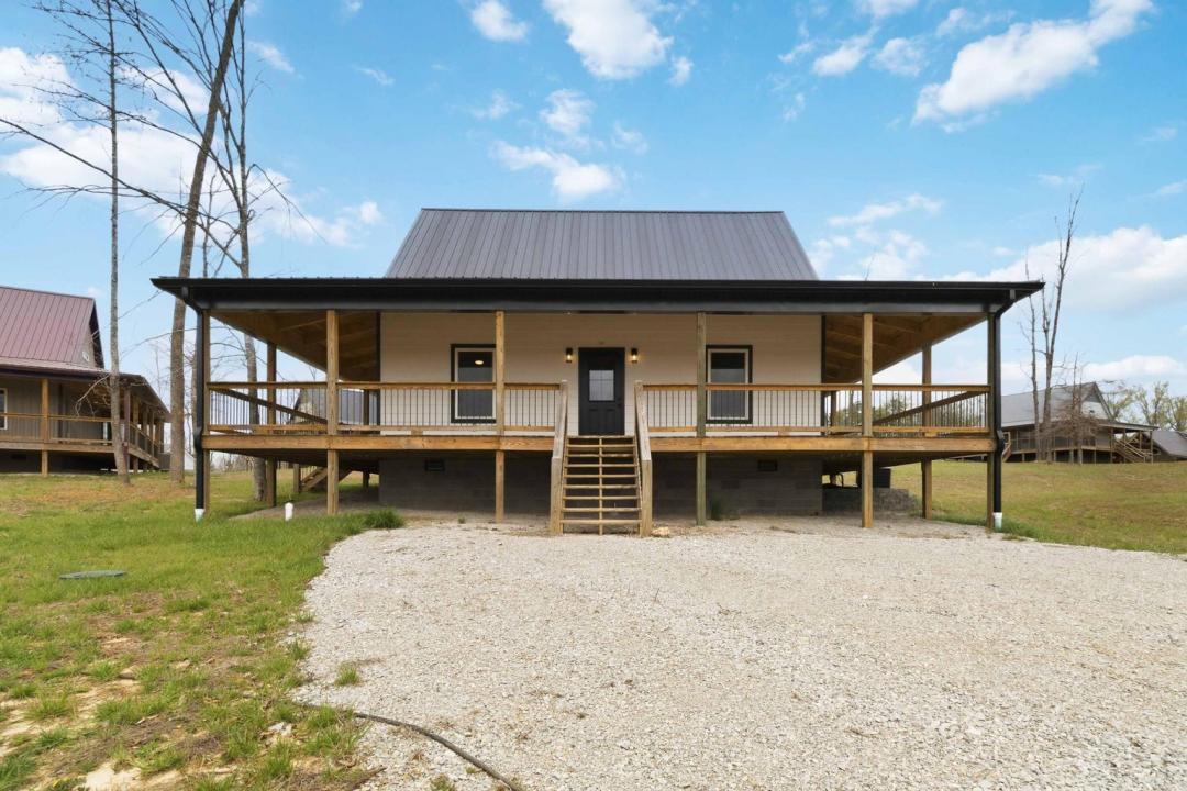 360 Pumpkin Creek Circle, Jamestown, Kentucky 42629, USA