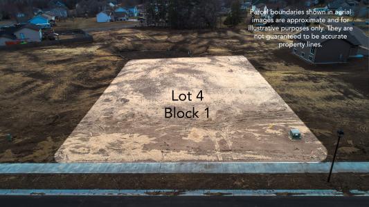 Lot 4 Block 1 S Maple Drive, Cambridge, مينيسوتا 55008, الولايات المتحدة