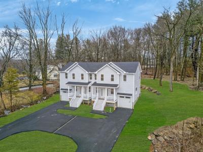 72 Westborough Rd , 2, Grafton, Massachusetts 01536, USA