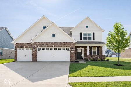 1745 Gordon Drive, Greenwood, Indiana 46143, États-Unis