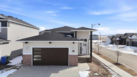 41 EMMETT CRESCENT, Red Deer, 앨버타주 T4P 3G8, 캐나다