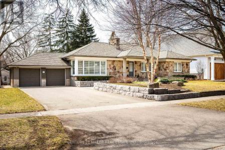 262 OAKWOOD CRESCENT, Oakville (co Central), Ontario L6K 3M8, Kanada