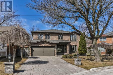 5 SAWYER CRESCENT, Markham (markham Village), Ontario L3P 5V1, Canada