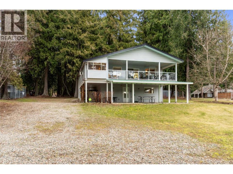 6807 SQUILAX - ANGLEMONT ROAD, Magna Bay, Columbia Britannica V0E 1M7, Canada
