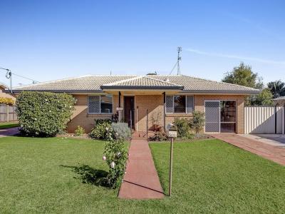 509 Greenwattle Street, Glenvale, QLD 4350, Australia