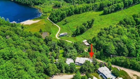 22  Rue des Condos, Lac-Sainte-Marie, 퀘벡주 J0X 1Z0, 캐나다