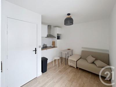 Reims, Champagne-Ardenne 51100, France