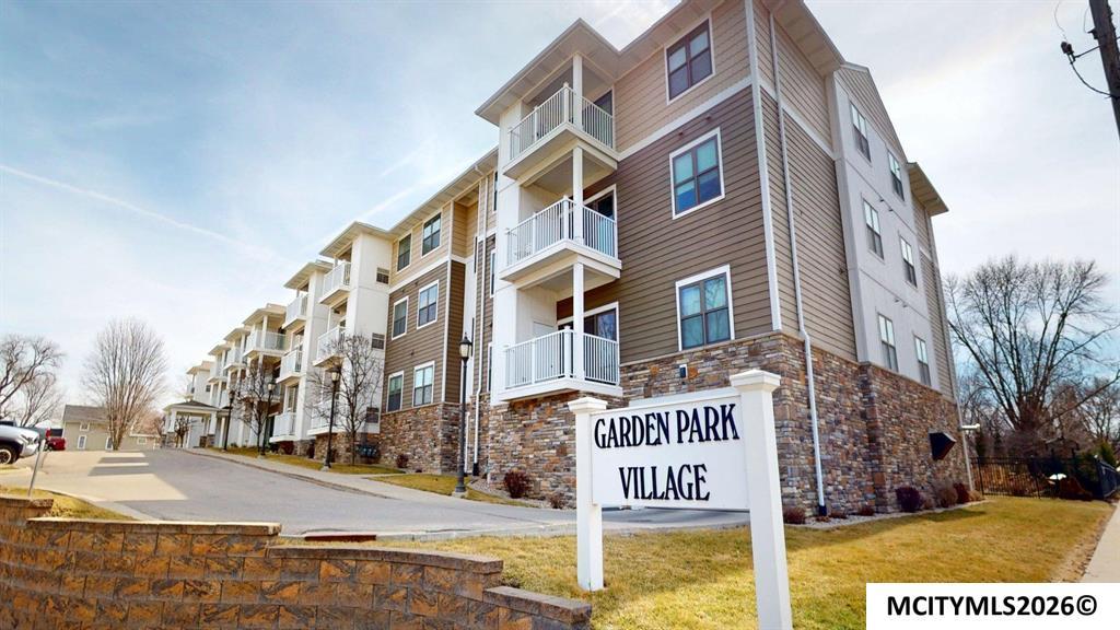 809 7th Ave N #212, Clear Lake, Iowa 50428, USA