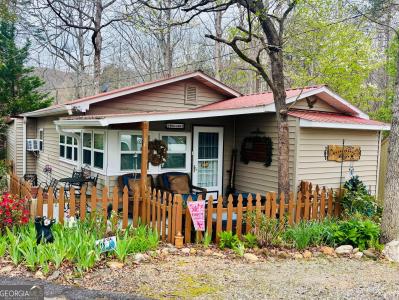 1215 Mountain Shadows Dr., Cleveland, Georgia 30528, USA