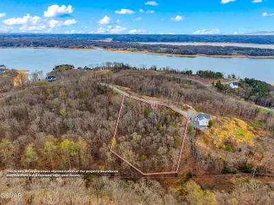 1530 Waterside Cove Drive, Dandridge, Tennessee 37725, USA