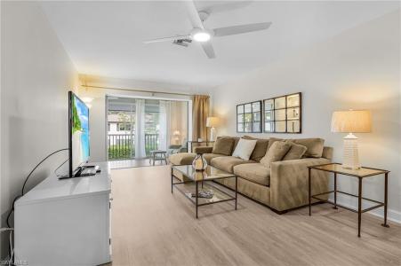 4126 Belair LN C4, NAPLES, Florida 34103, USA