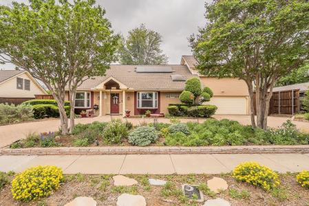 1227 Farnham Court E, Irving, Texas 75062, USA