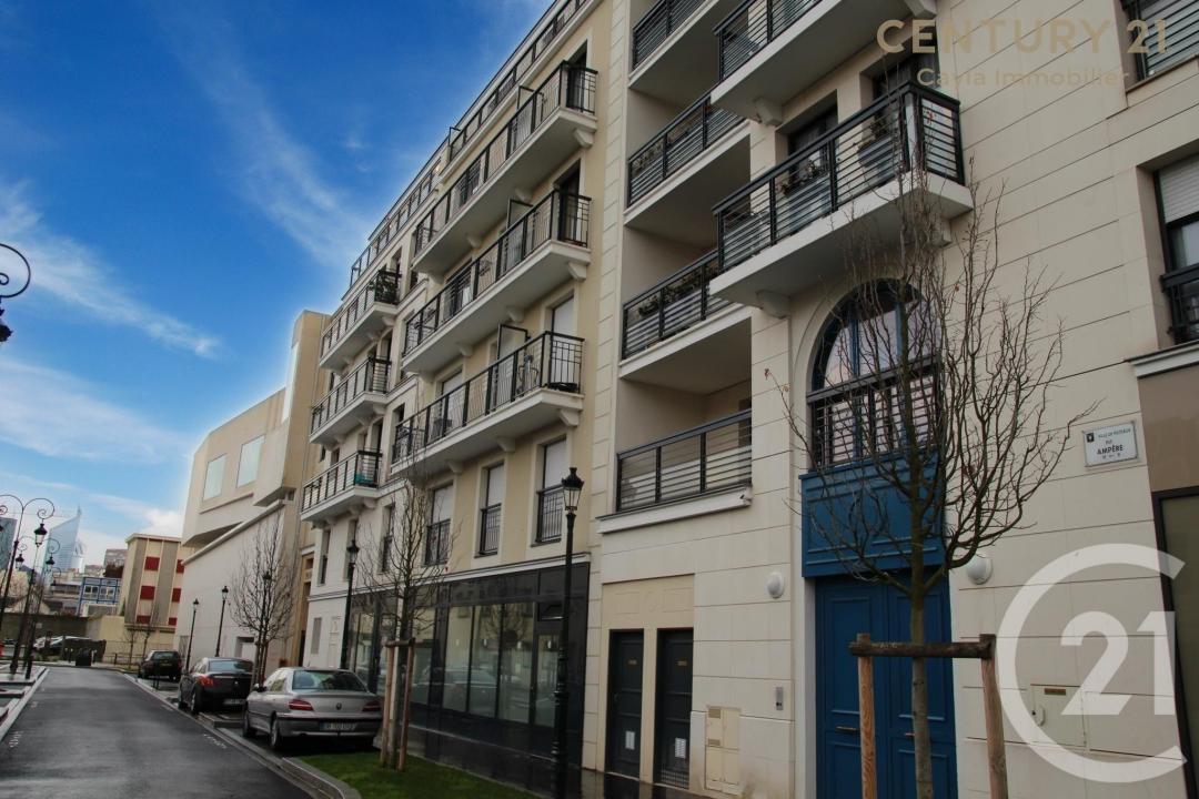 Puteaux, Île-de-France 92800, Frankreich