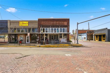 10 S. Side Square, Cooper, Texas 75432, USA