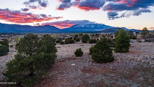 8170 Autumn Drive, Flagstaff, أريزونا 86004, الولايات المتحدة