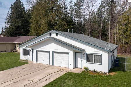 901/903 Hickory Glen Ave, Sandpoint, Idaho 83864, USA