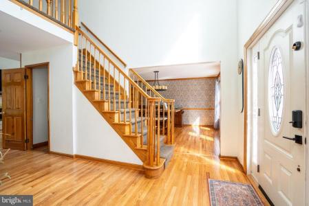 14 Brookside Court, Cranbury, NJ 08512, USA