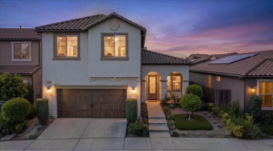 1859 E Kroeker Avenue, Fresno, California 93730, USA