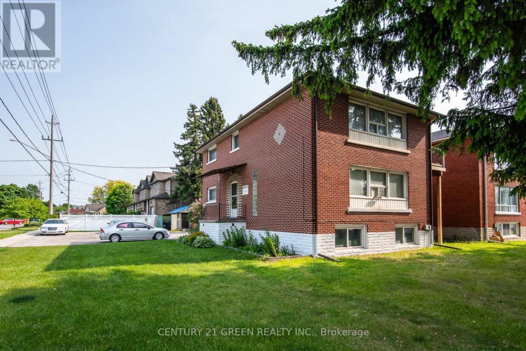 129 RIVER ROAD EAST, Kitchener, Ontario N2B 2G7, Canada