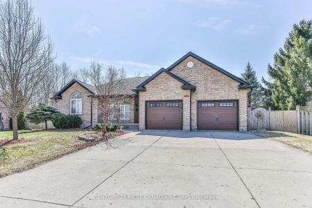 24 LINWOOD DRIVE, Thames Centre, أونتاريو N0L 1G1, كندا 