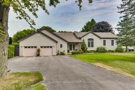 16916 EVELYN DRIVE, Thames Centre, أونتاريو N0M 2P0, كندا 