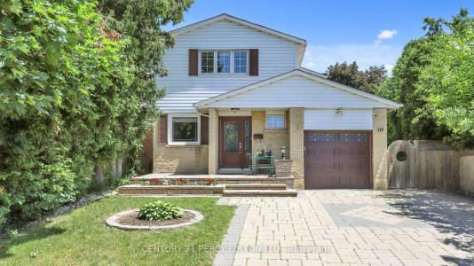 158 HOLM CRESCENT, Markham, Ontario L3T 5J3, Canada