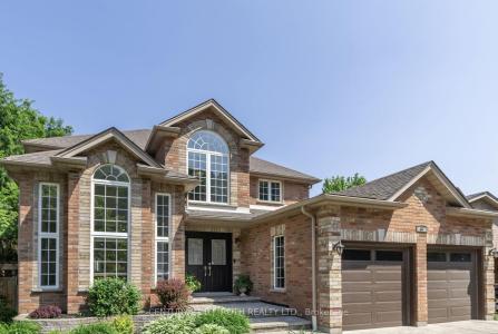 48 CRIMSON RIDGE ROAD, Barrie, Ontario L4N 9S1, Canada