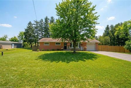 12 STEWART DRIVE, Brant, אונטריו N0E 1A0, קנדה 