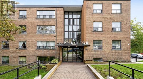 183 BERRY ROAD, Toronto (stonegate-queensway), Ontario M8Y 1W9, Canada