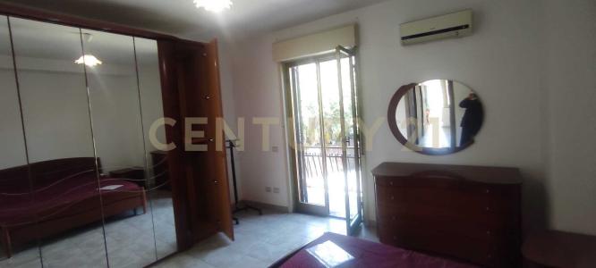 Via Luigi Settembrini, Giarre, Sicilia 95014, Itália