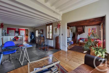 Sathonay Village, Rhône-Alpes 69580, France
