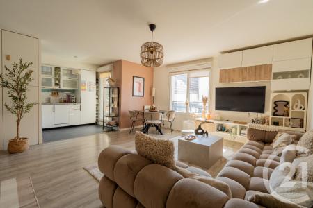 Torcy, Île-de-France 77200, France