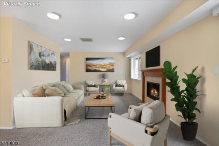 80 Garden Ct, Roxbury Twp., Нью-Джерси 07876-1254, Соединенные Штаты