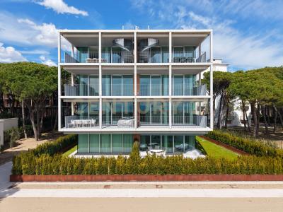 Viale Oriente, Jesolo, Veneto 30016, Italy